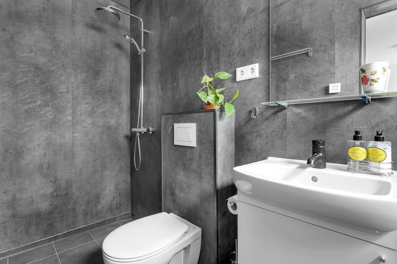 Lovely Studio Apartment With Hot Tub Reykjavík Exteriér fotografie